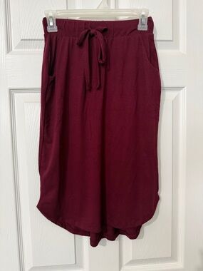 Zenana Outfitters Burgundy Drawstring Midi Skirt